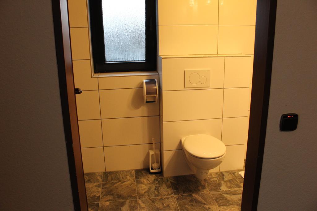 Airport-Hotel Zum Taubengrund Kelsterbach Chambre photo